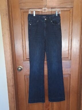 Prosperity Women’s Dark Blue Stretch Bootcut Jeans " Like New"